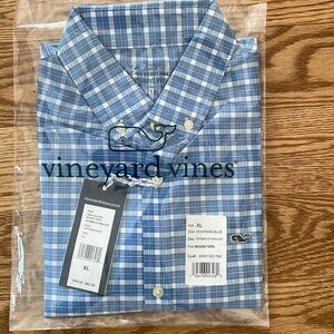 Vineyard vines long sleeve button down NWT